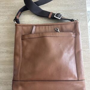 Coach Tan Leather Men's Messenger Bag Camden